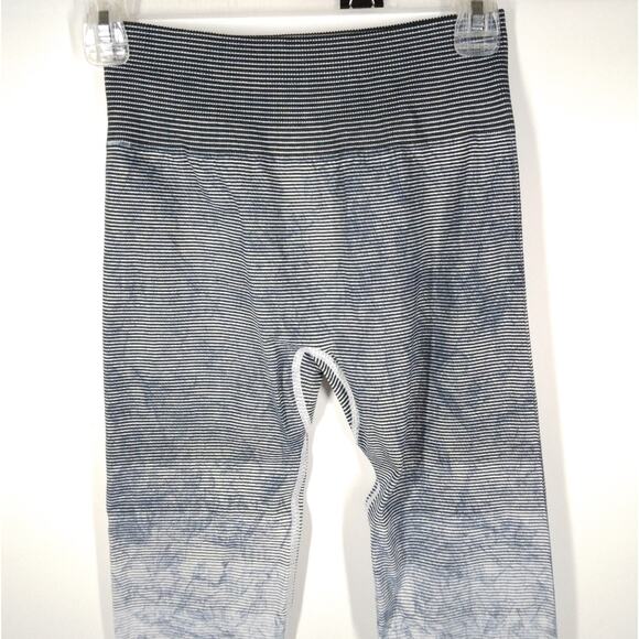 Lululemon Ebb to Train Tight Legging Luna Blue Ombre size 4 - Picture 5 of 7